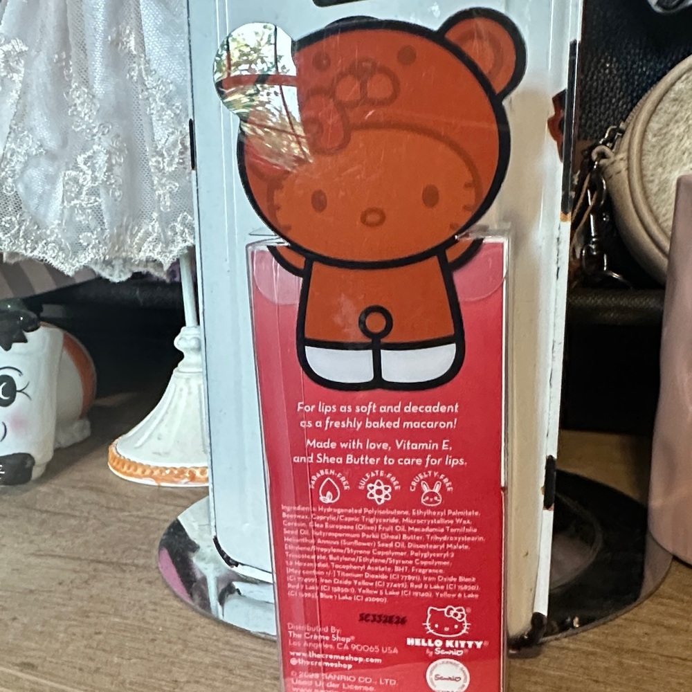 Hello Kitty Orange Macaron‎ Lip Balm - Picture 4 of 6